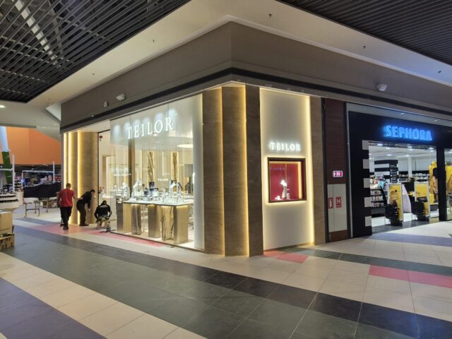 Magazin Teilor — Coresi Shopping Brașov